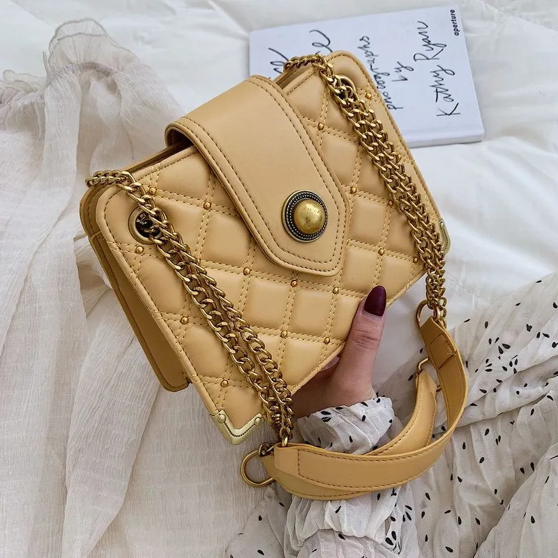 Women's PU ringer chain shoulder bag in tea green, compact 20x15x8cm size, adjustable chain strap