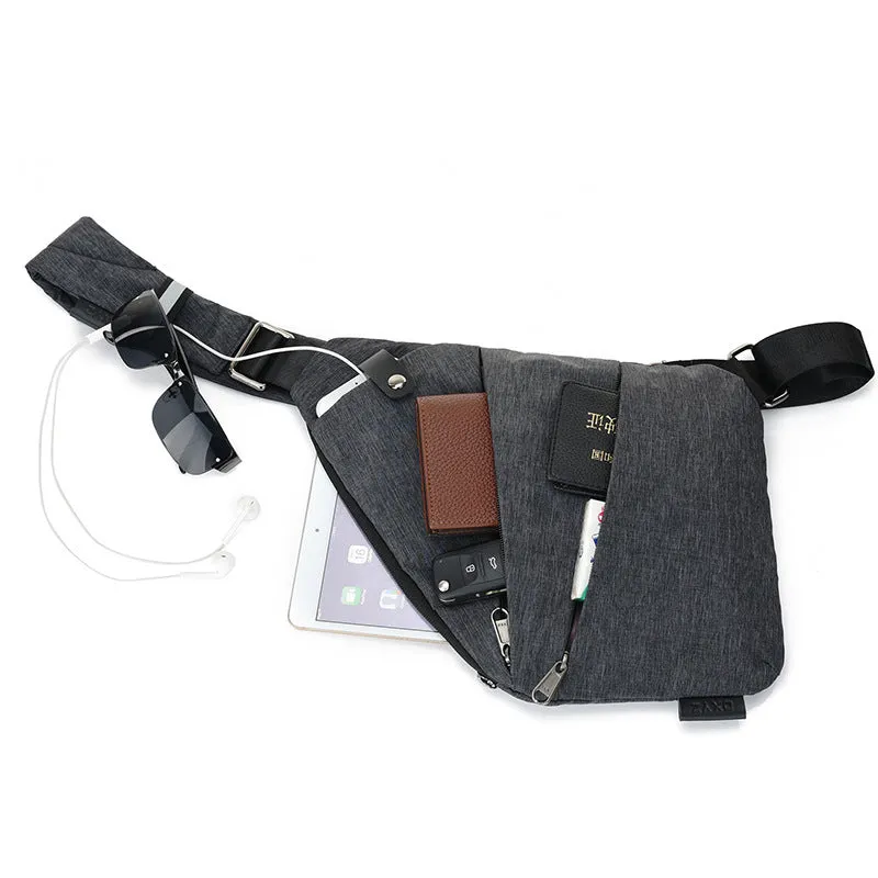 Canvas chest bag for men in black Oxford cloth with zipper closure, worn across the chest for anti-theft security