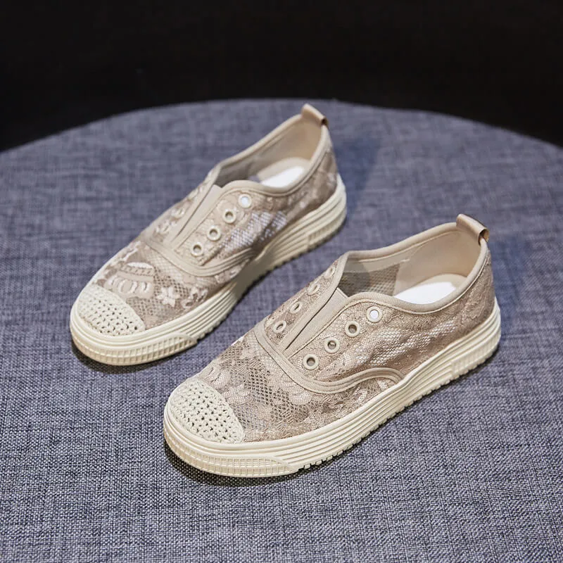 Women's casual fisherman shoes in black with a rubber sole, open crossover upper, and slip-on design for summer