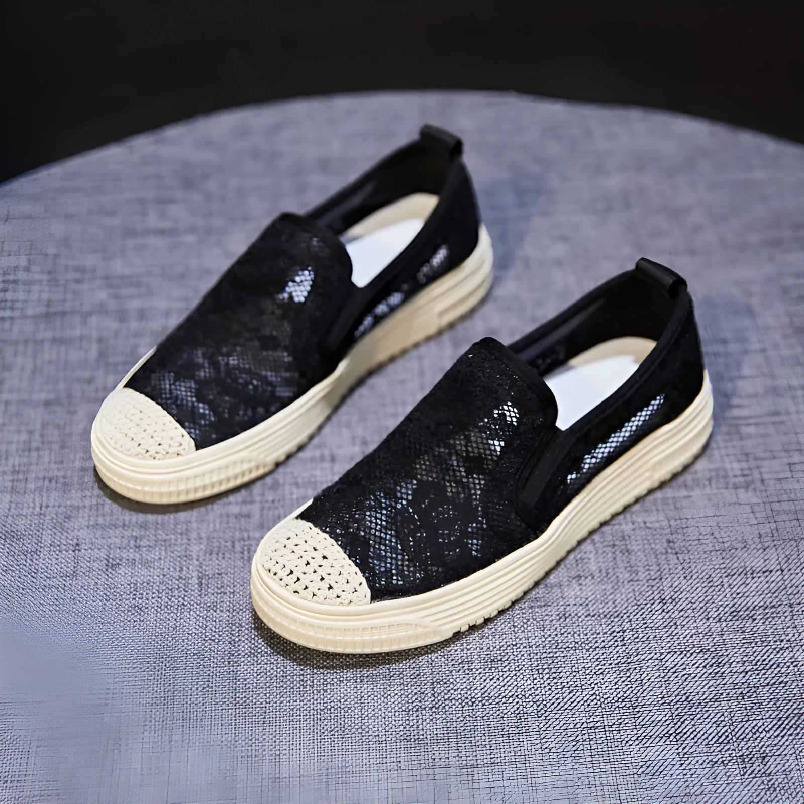 Women's casual fisherman shoes in black with a rubber sole, open crossover upper, and slip-on design for summer