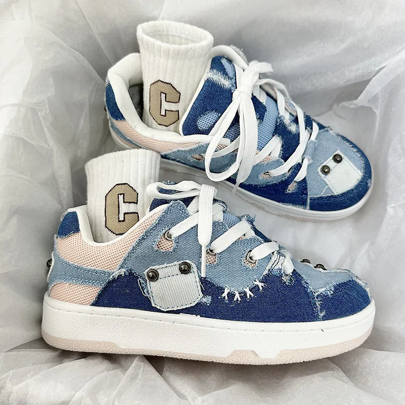 Canvas bread shoes in Denim Blue Pink colour, low top design with stitching details and PU sole