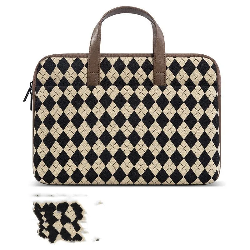 Diamond Lattice protective laptop sleeve with zip closure and leather handle for 13 inch notebook
