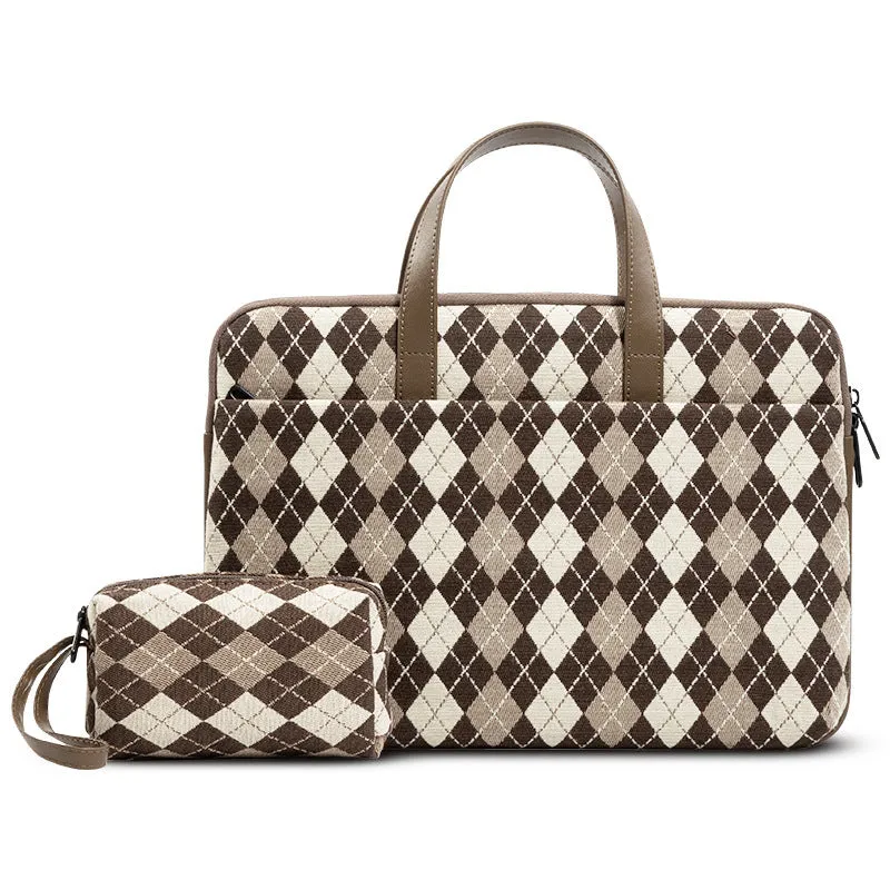 Diamond Lattice protective laptop sleeve with zip closure and leather handle for 13 inch notebook