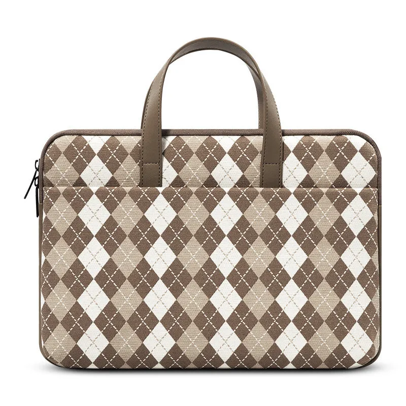 Diamond Lattice protective laptop sleeve with zip closure and leather handle for 13 inch notebook