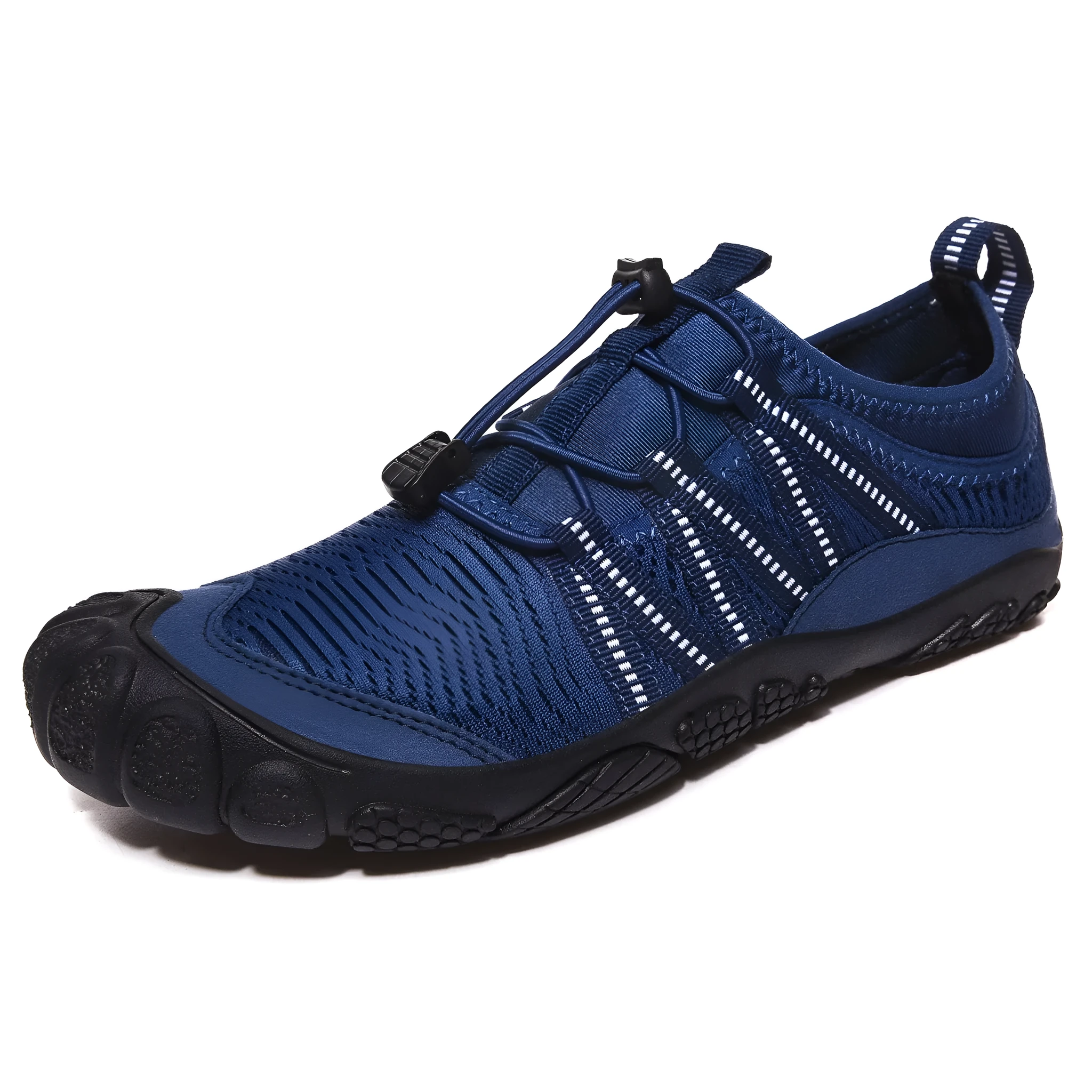 Low-cut unisex mesh wading shoes in black with a rubber sole, suitable for river tracing.