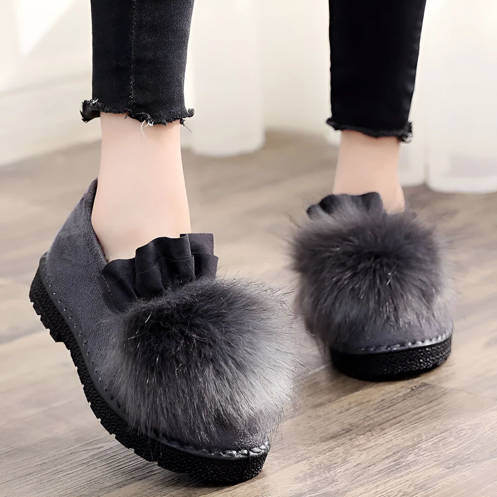 Women's cotton fleece winter beanie slippers, high top, round toe, rubber sole, available in black and grey