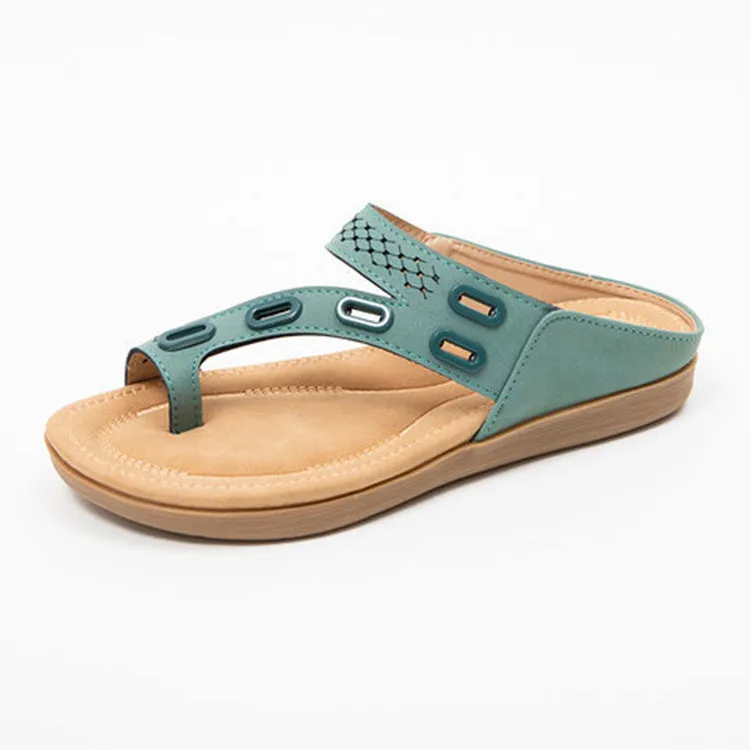 Women's summer slippers with artificial PU upper, rubber sole, available in green colour, side view