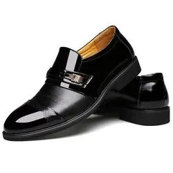 Business casual patent leather formal shoes in black and brown with rubber outsole
