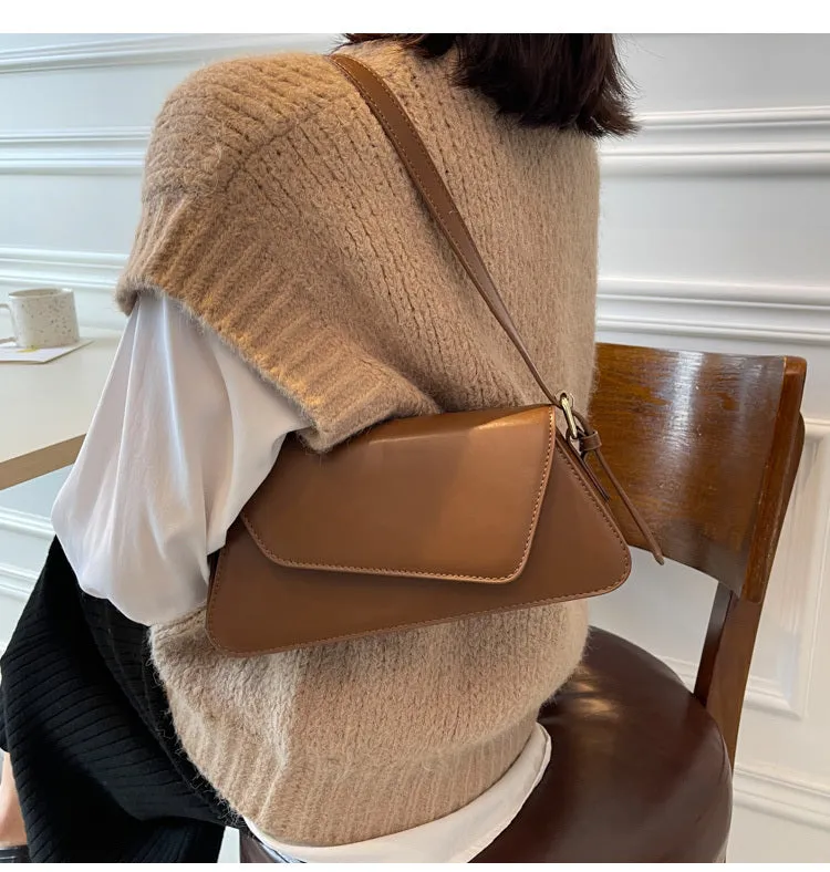 Niche small square PU shoulder bag in khaki, 26x11x5cm, one-shoulder messenger for women
