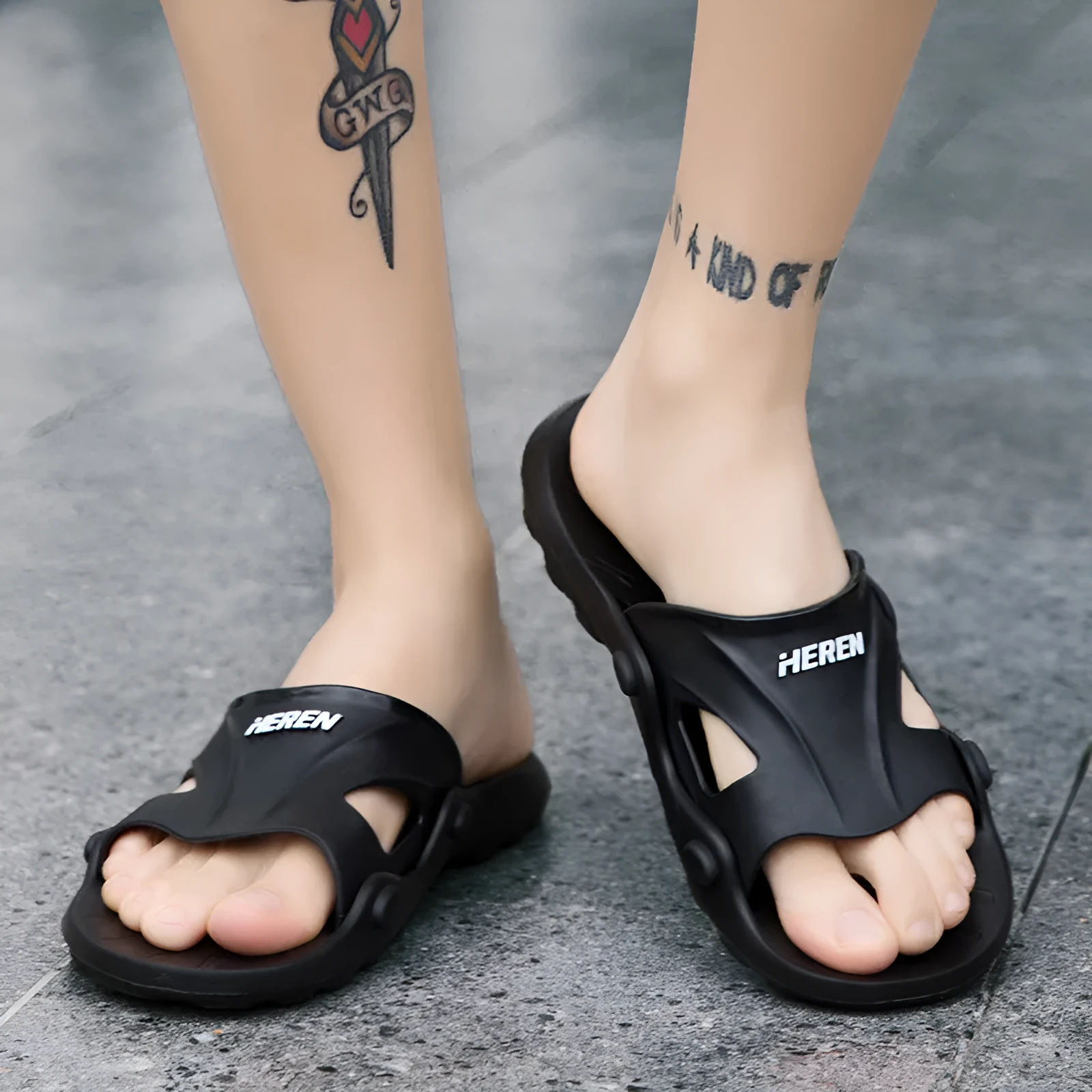 Men's indoor plastic flip-flop bathroom slippers with rubber sole, available in multiple colours and sizes 36-45