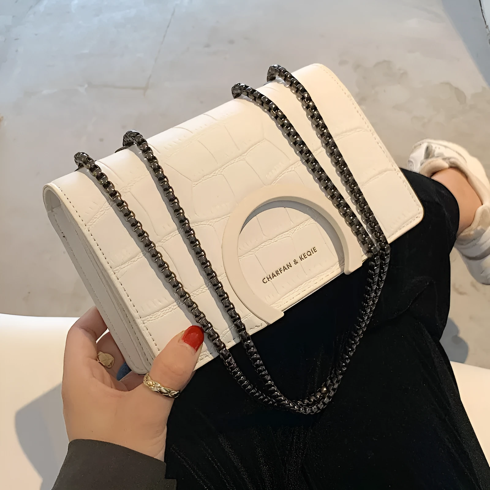 Small PU chain messenger bag horizontal square shape 20cm width 13cm height 8cm thickness