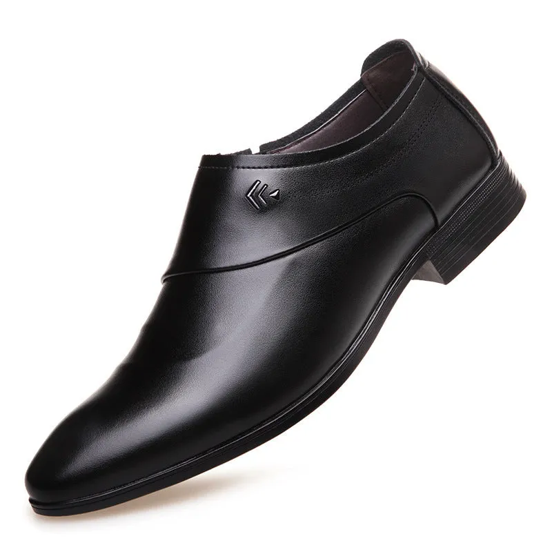 Men's low-top breathable microfiber leather shoes with rubber sole, black colour, car stitching details