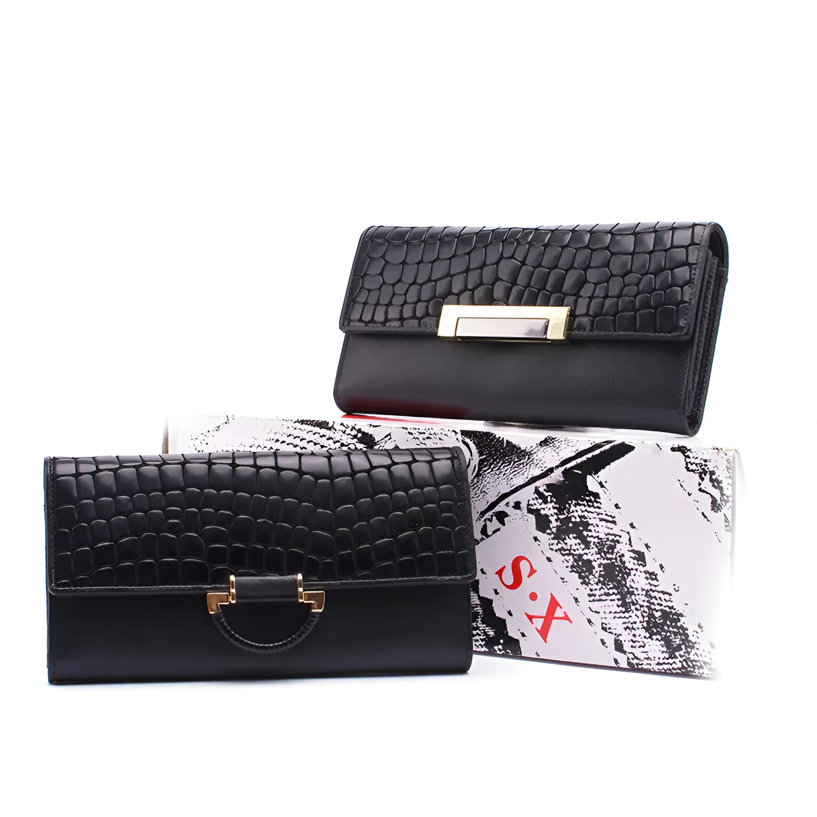 Women's first layer cowhide long wallet with buckle closure, 15 card slots, stone pattern texture, black colour