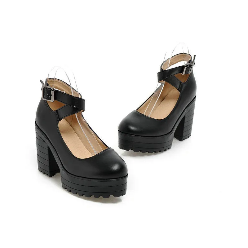 Women's chunky heel platform high shoes in solid colour with buckle fastening and rubber sole