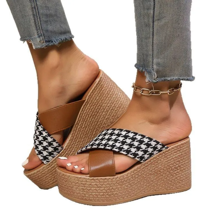 Cross leopard plaid wedge sandals in brown and black patterns with rubber soles