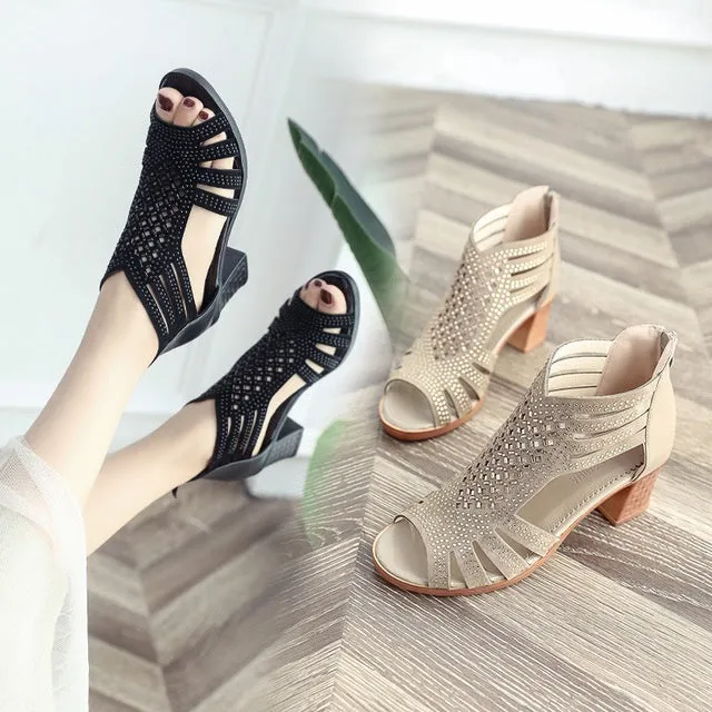 Roman block heel non-slip mother shoes in black with fish mouth toe and thick block heel