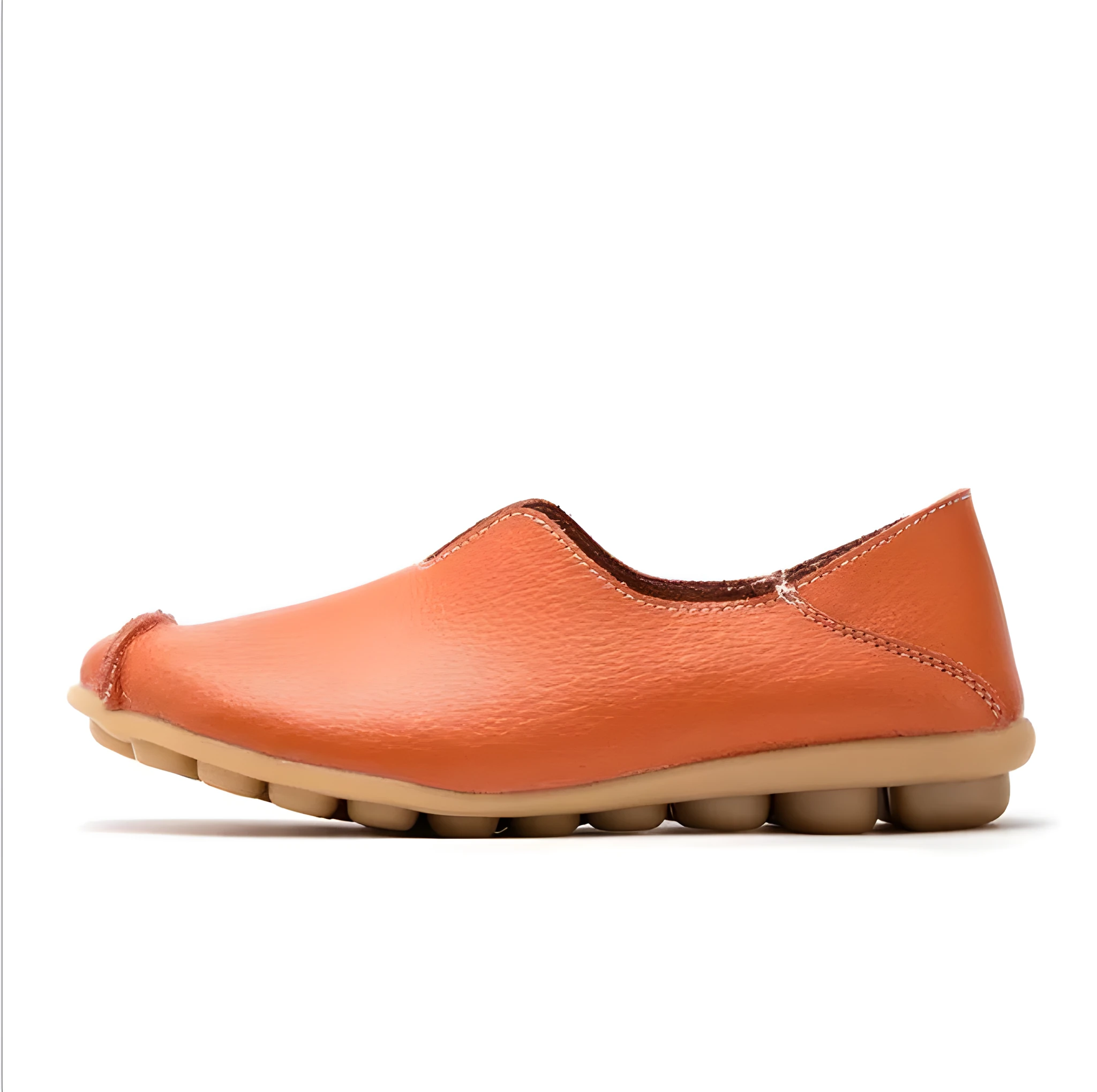 Genuine leather ladies flat shoes in black, sizes 35 to 44
