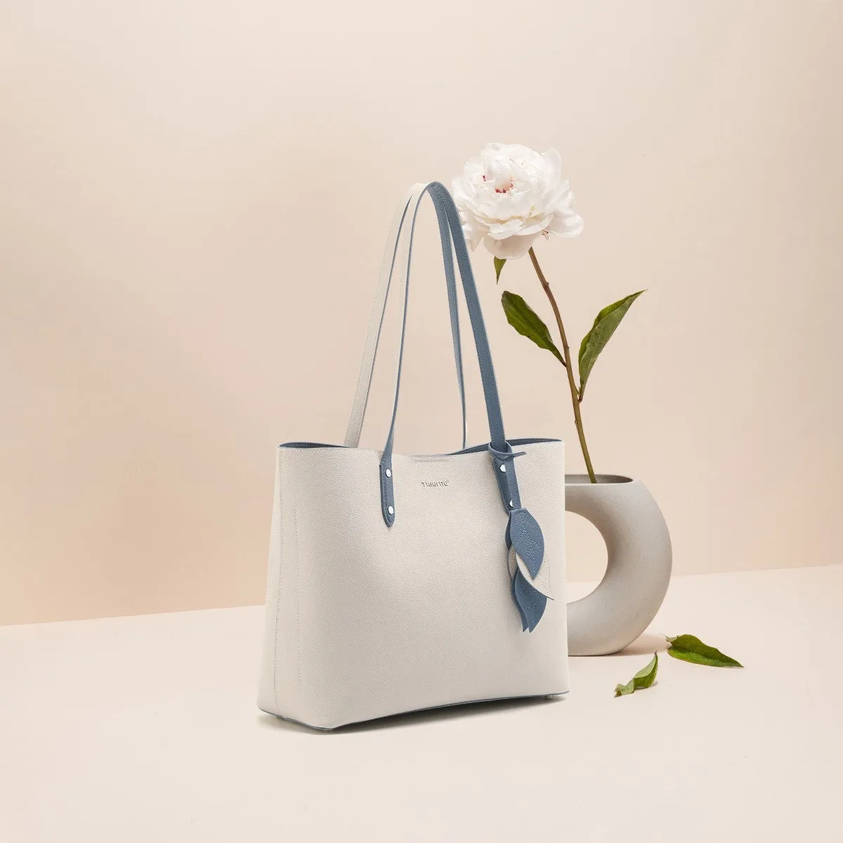 Urban simplicity women's large capacity leather handbag in apricot, shell shape, soft handle, 28x35x13cm