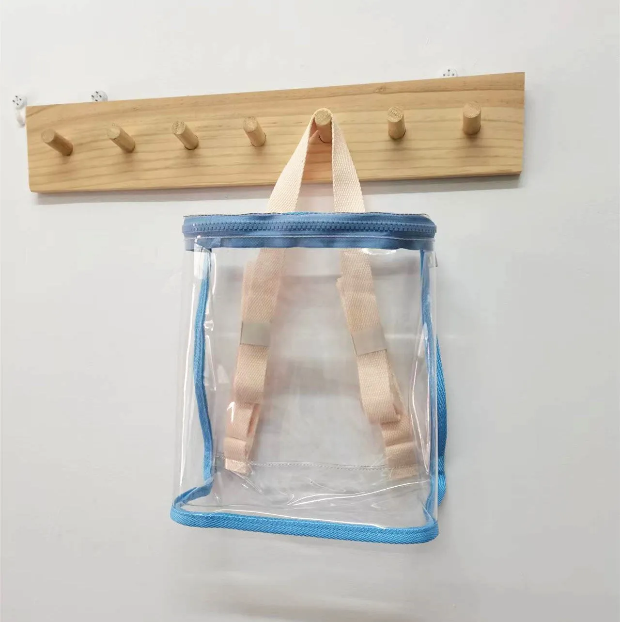 Children's PVC transparent bag 22.5x22x8.5cm beige colour with zip closure for snacks and toys outdoor use