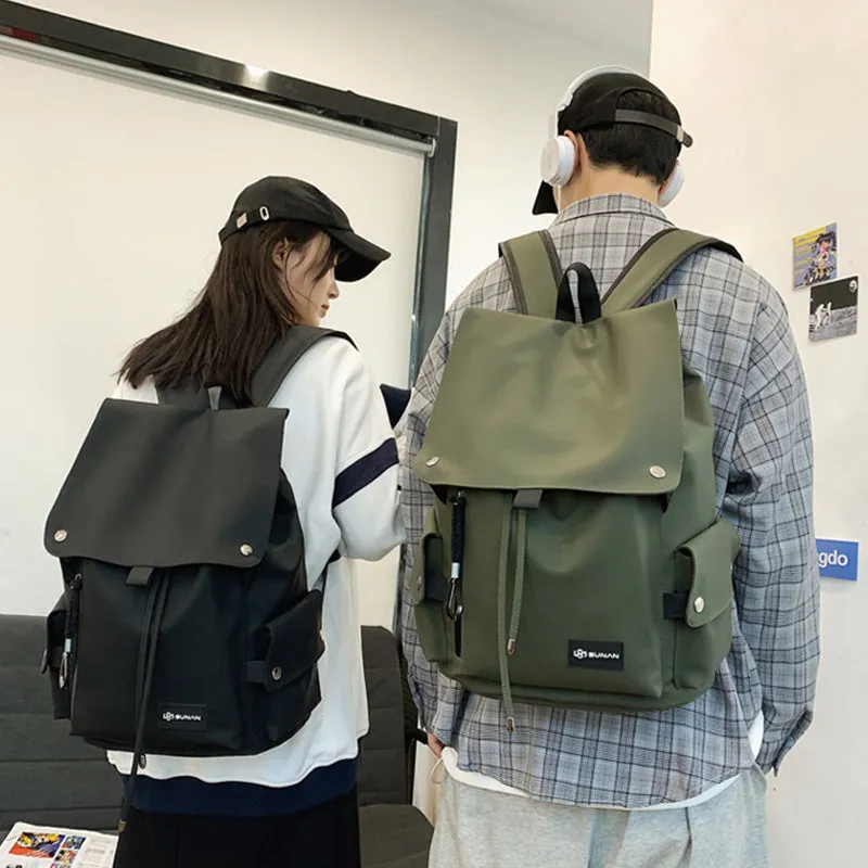 Large-capacity Ins backpack locomotive school bag in Oxford cloth with colour-contrast design for students