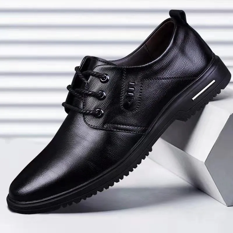 Men's casual leather shoes with cowhide upper, rubber sole, black colour, stitching details