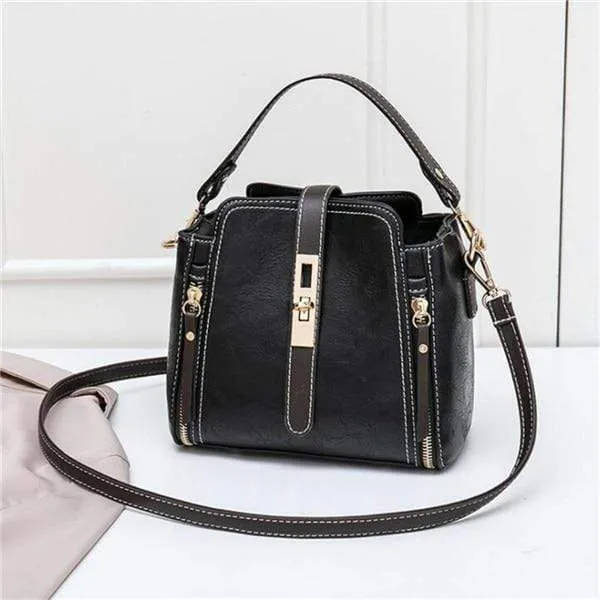 Women shoulder bag in faux leather with detachable handle and adjustable strap, Brown