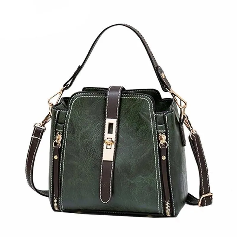 Women shoulder bag in faux leather with detachable handle and adjustable strap, Brown