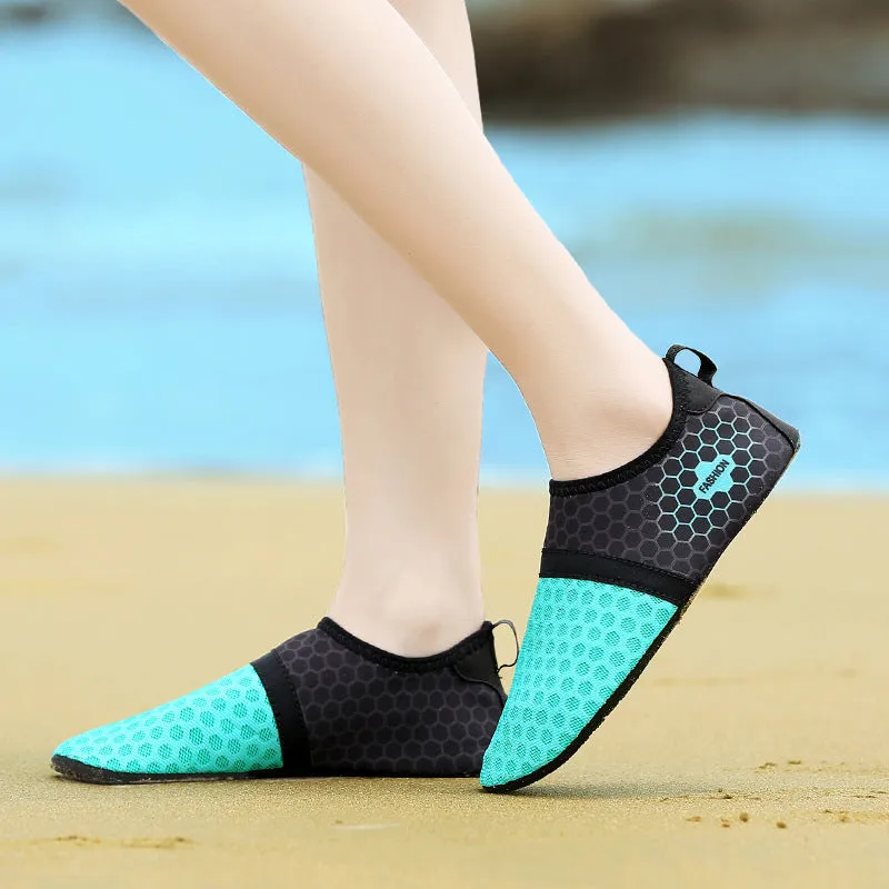 Unisex mesh beach shoes in blue with rubber sole, flat heel, and round toe