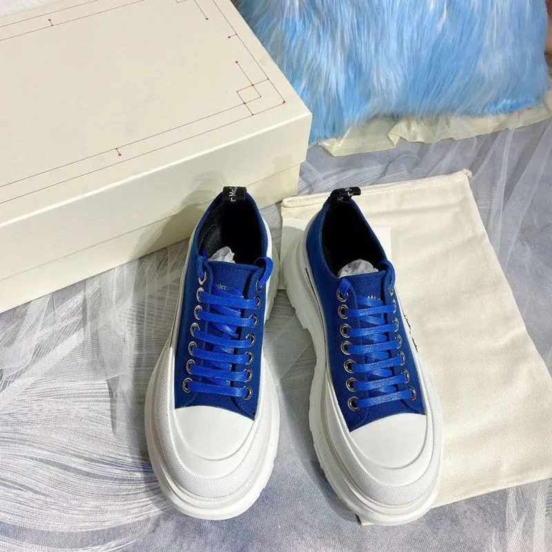 Women's denim casual shoes with platform sole, flat heel, available in black and blue colours