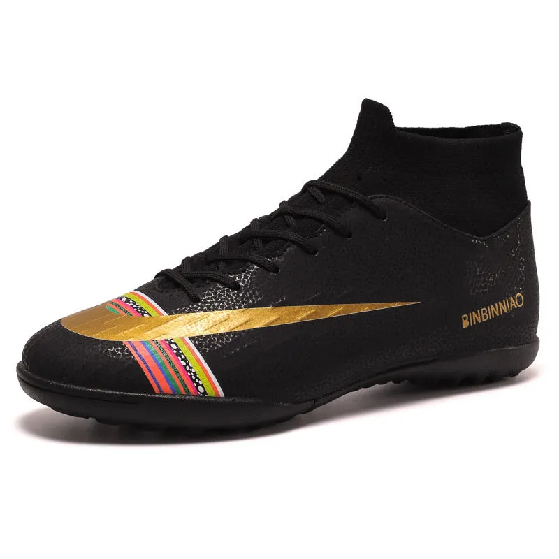 Non-slip football shoes with front tie and printed mesh upper, available in black and white