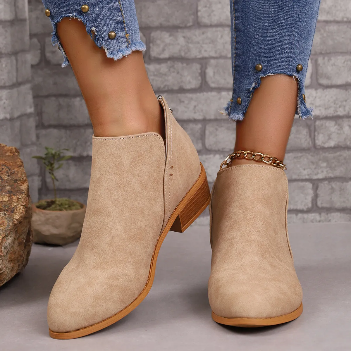 Chunky heel pointed toe ankle boots with V-cut design for women, in khaki colour, side view