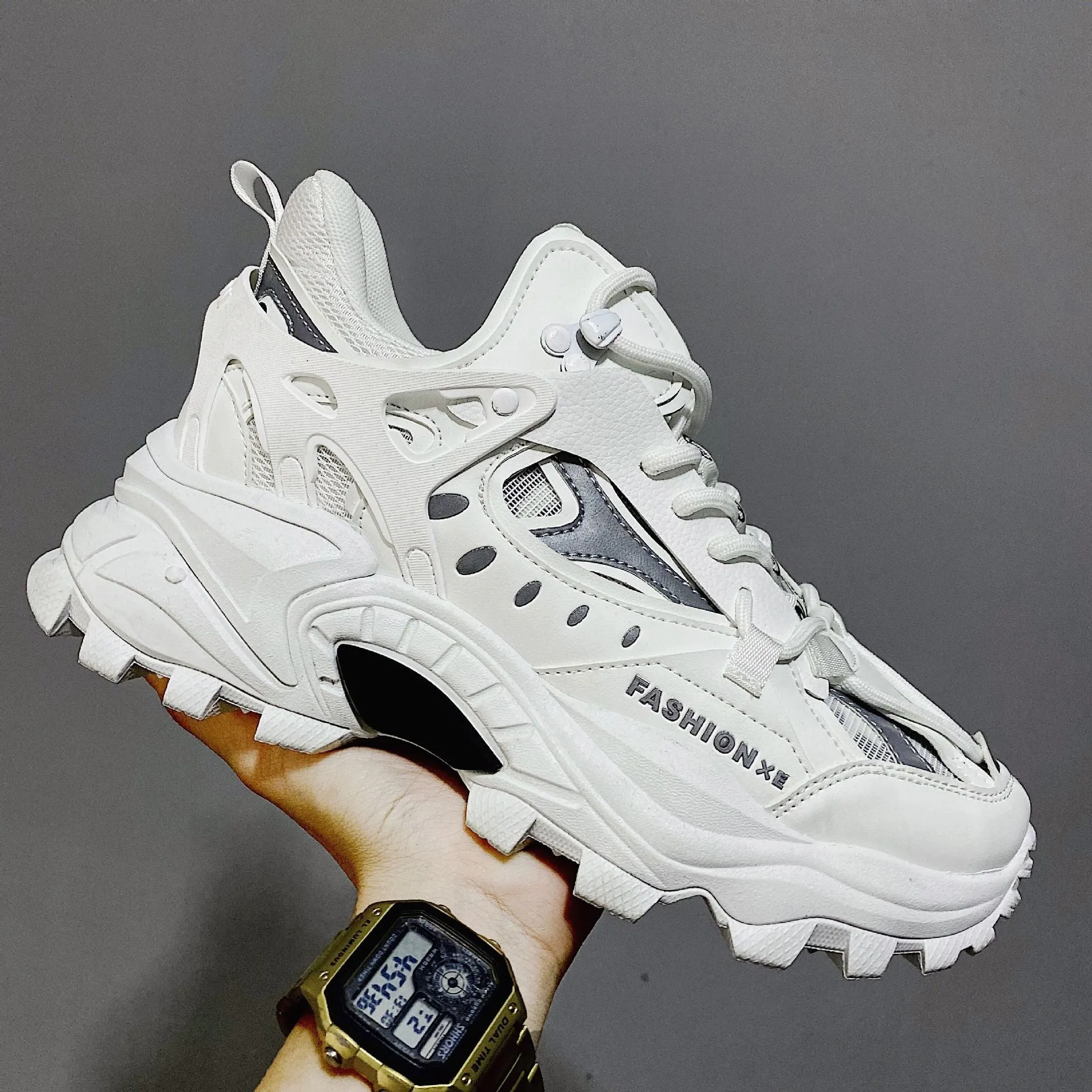 Round head net top daddy shoes for men with thick sole, synthetic leather upper and belt decoration in white