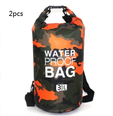 Outdoor waterproof camouflage polyester double shoulder backpack in green, with roll-top closure and foldable design