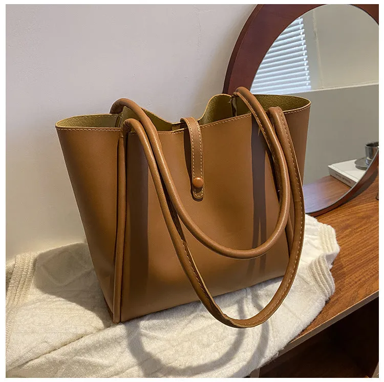 Casual large capacity solid colour tote bag for women with matching wallet in PU material