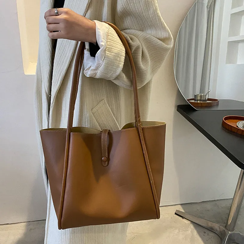 Casual large capacity solid colour tote bag for women with matching wallet in PU material