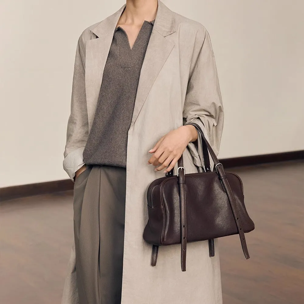 Women's retro style genuine leather shoulder bag in horizontal square shape with double straps