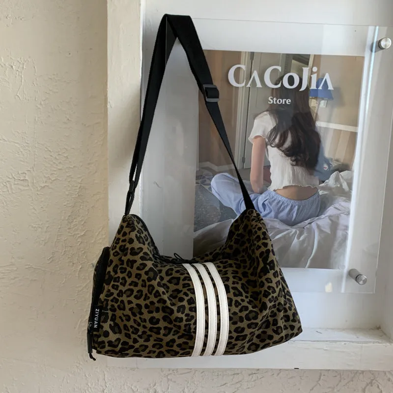 Large capacity leopard print sports style shoulder messenger bag with breathable cloth and stitching details