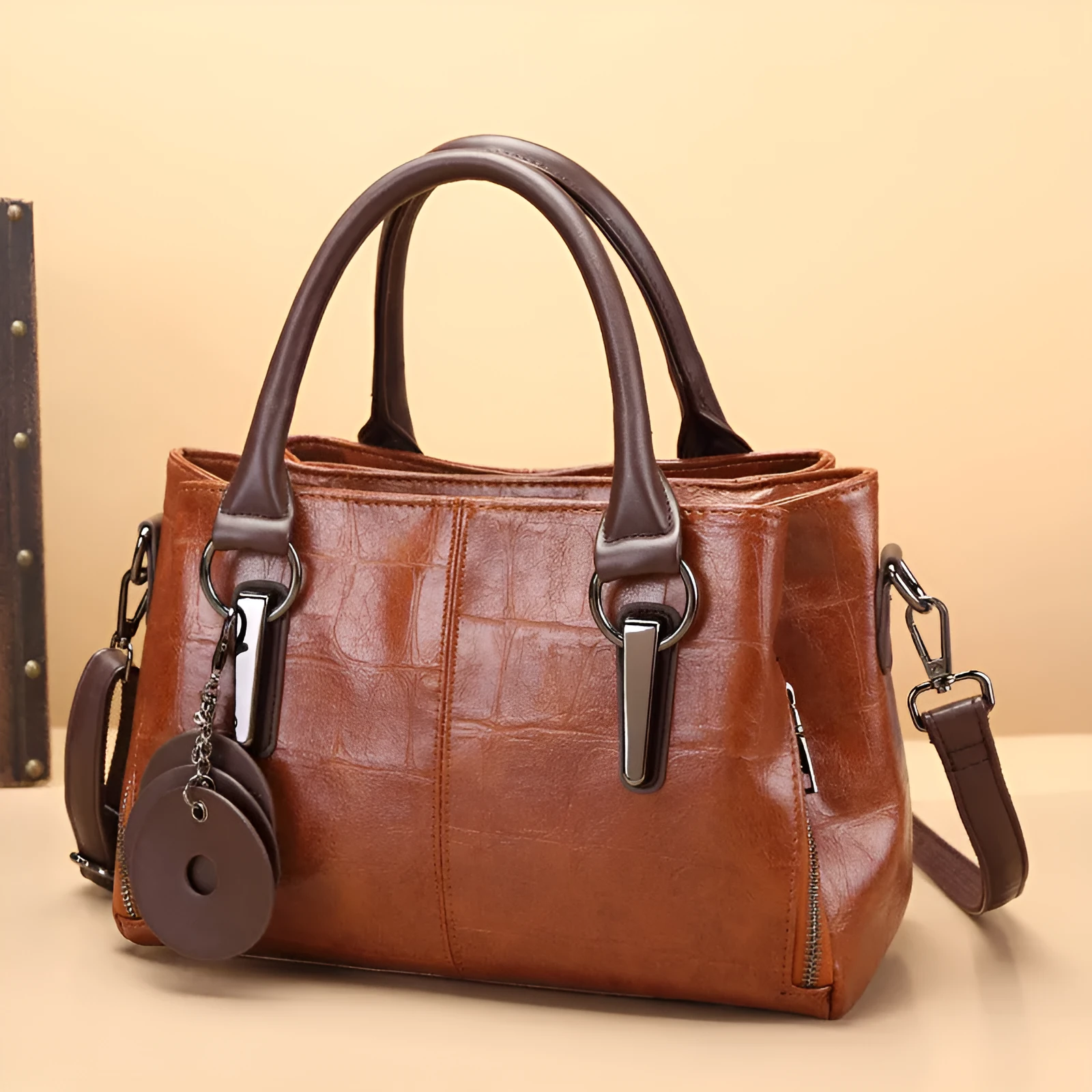 Large capacity shoulder bag with urban simplicity style, showing internal zipper compartments and contrasting sewing thread details