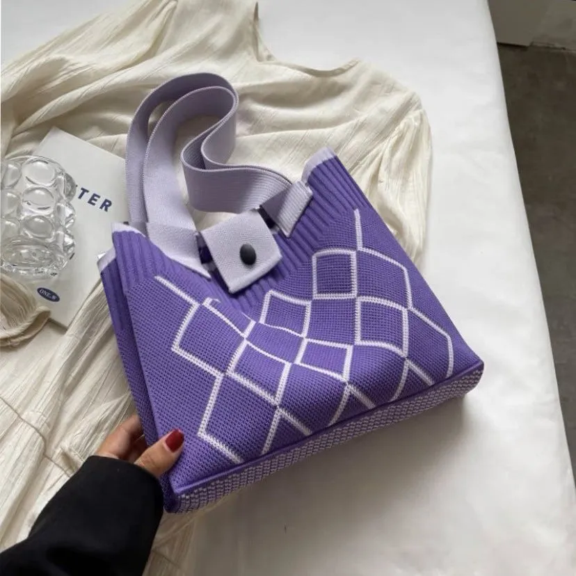 Fashion large capacity polyester tote bag with weave rhombus pattern, square vertical shape 26x29cm, available in diamond snap black colour
