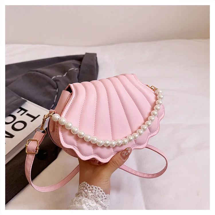 Women's simple messenger bag in PU shell shape with single shoulder strap, available in multiple colours