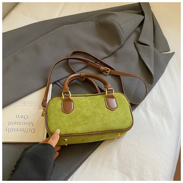 American retro PU leather bowling bag in brown with pendant and crossbody strap