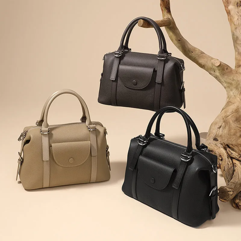 Genuine leather ladies' shoulder bag with stitching details and lock fastening in three colour options