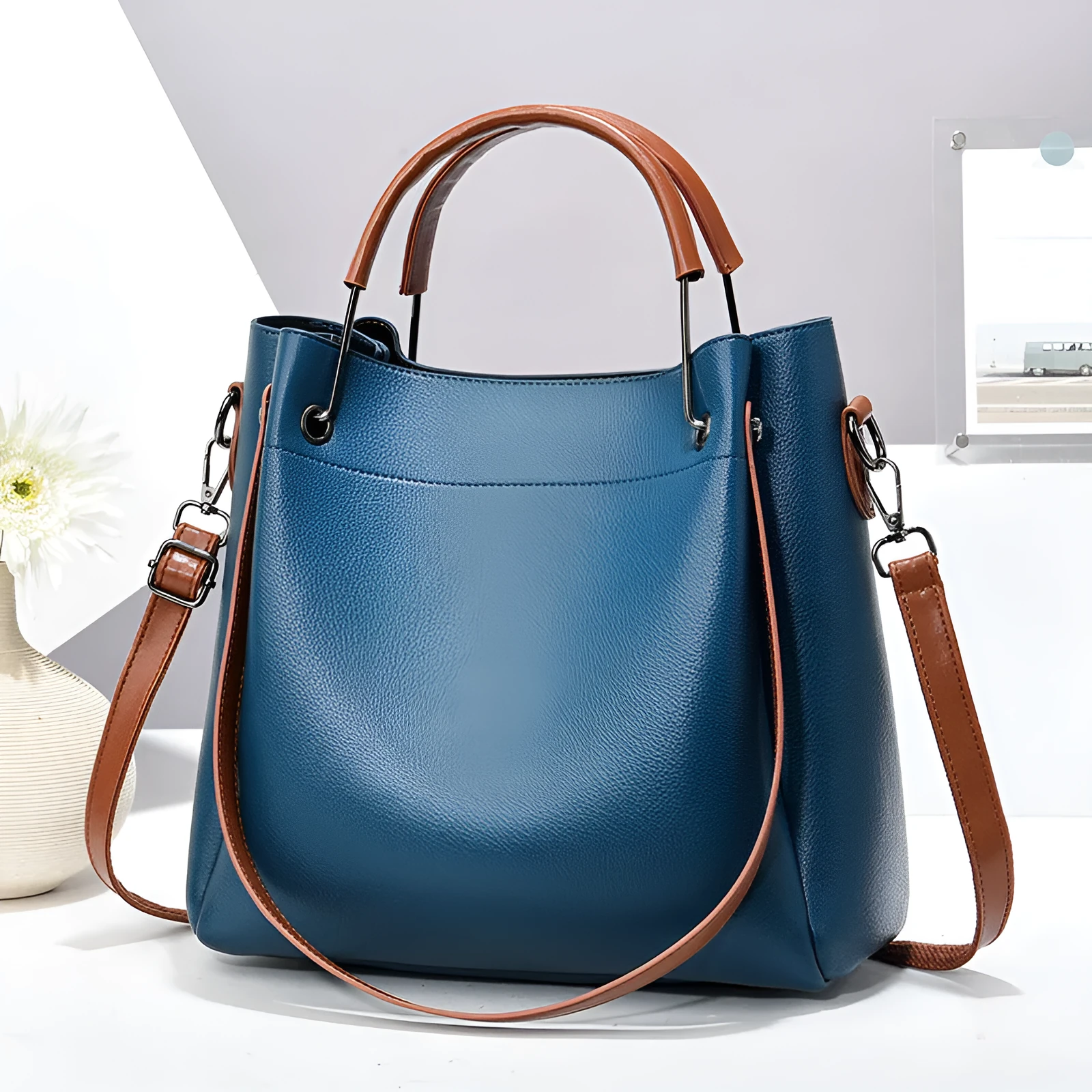 Women's PU rhombus quilted shoulder bag in beige with smooth polyester lining and compact 26x7x18cm size
