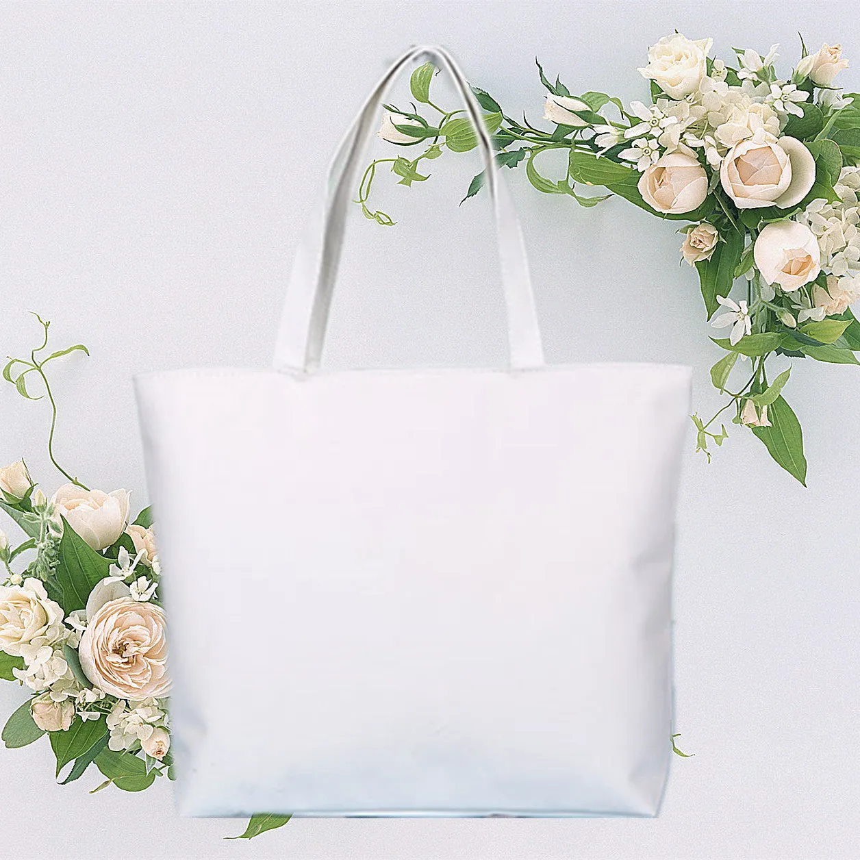 Green print canvas shoulder bag tote for women with zipper closure on white background