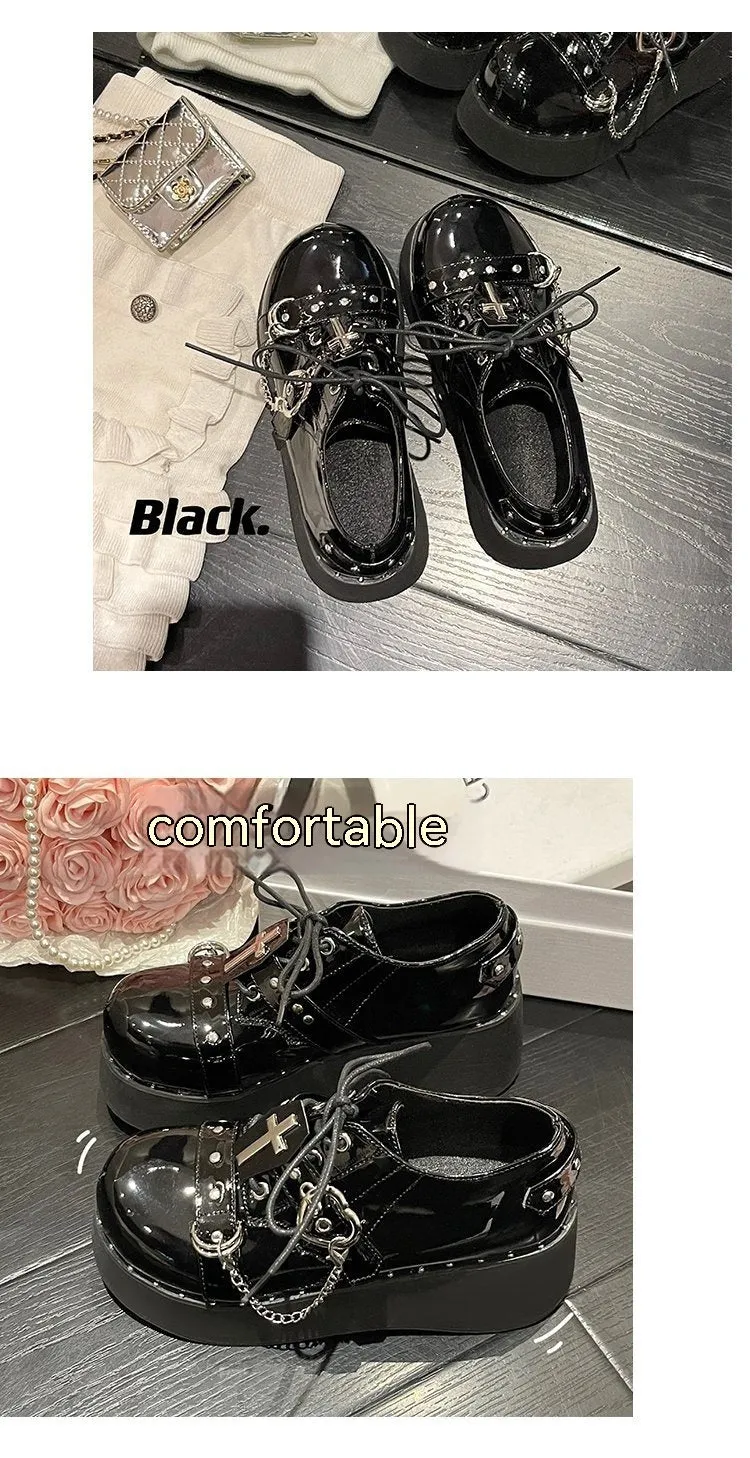 Black punk platform leather shoes with rubber sole and decorative stitching in dark lolita style