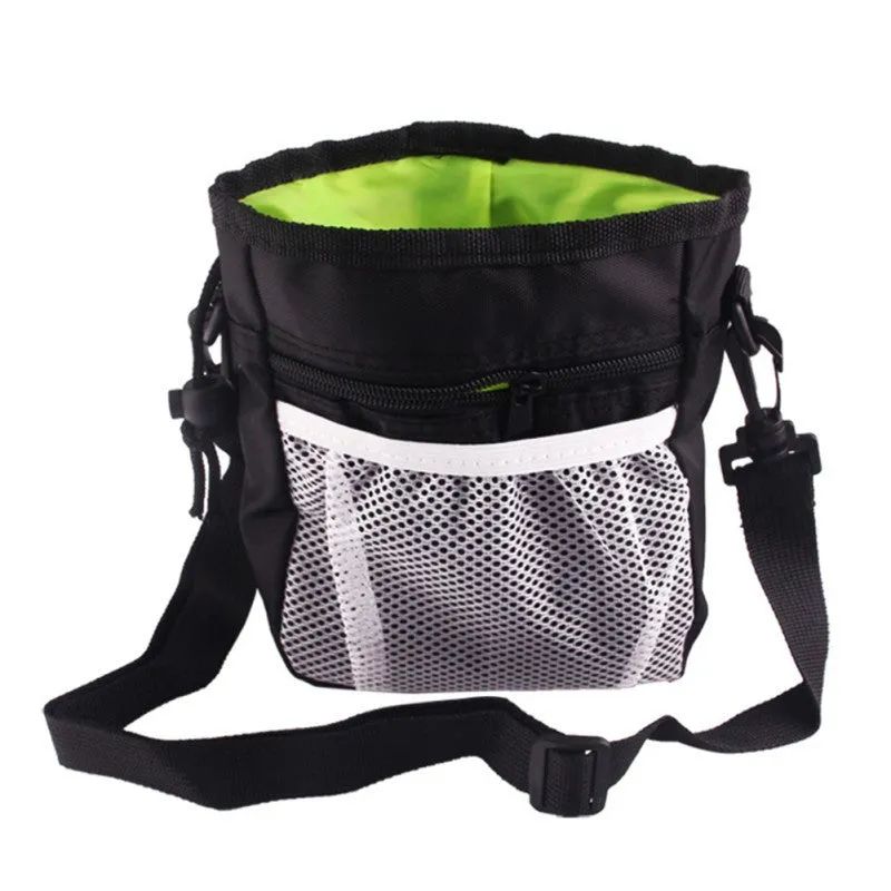 Drawstring dog treat pouch in Oxford cloth with belt buckle, 18x14x6cm, black colour