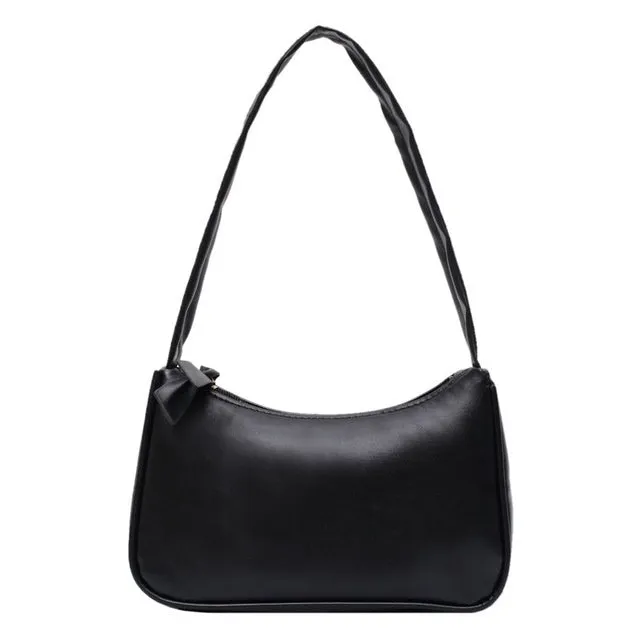 Net red underarm bag in solid colour PU, horizontal square shape, with single-shoulder carry
