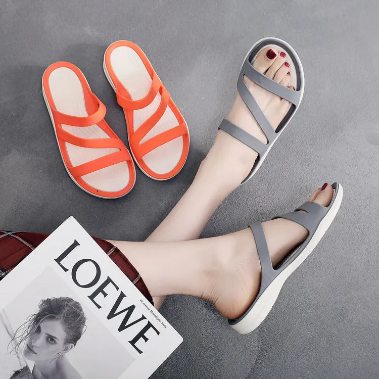 Women's solid colour beach sandals in casual style with breathable construction