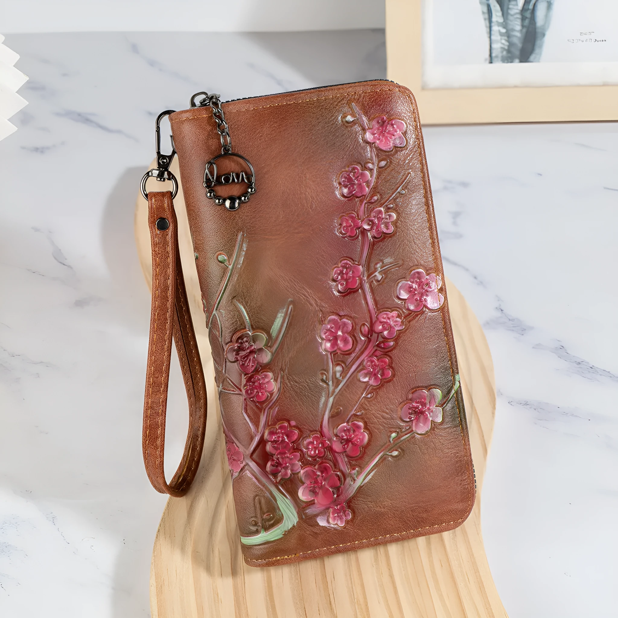 Embossed floral pattern Chinese style handbag with zipper closure in PU leather