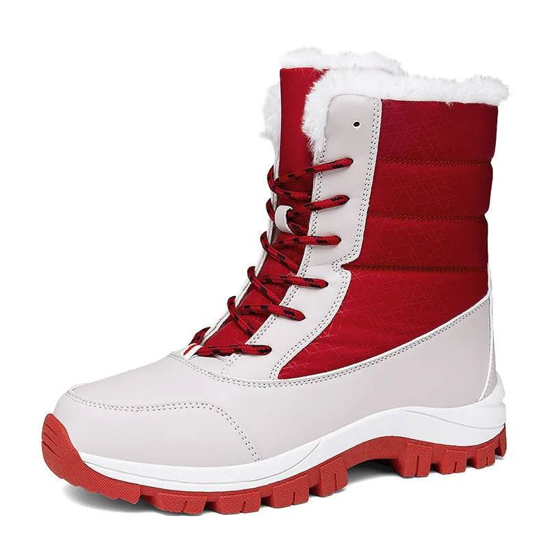 Women's fleece lined padded winter snow boots in black with rubber sole and front lace-up